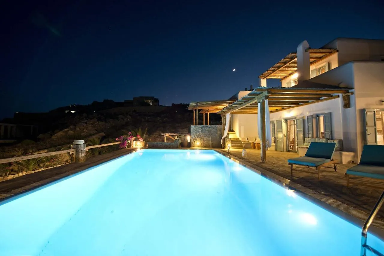 Authentic Seaview Luxury Pool Villa - Agrari Beach Mykonos Town 0*,  ギリシャ