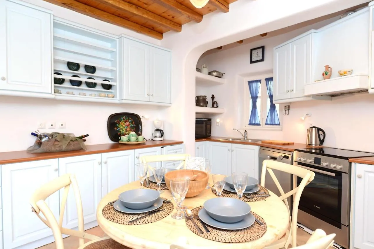 Authentic Seaview Luxury Pool Villa - Agrari Beach Mykonos Town ギリシャ