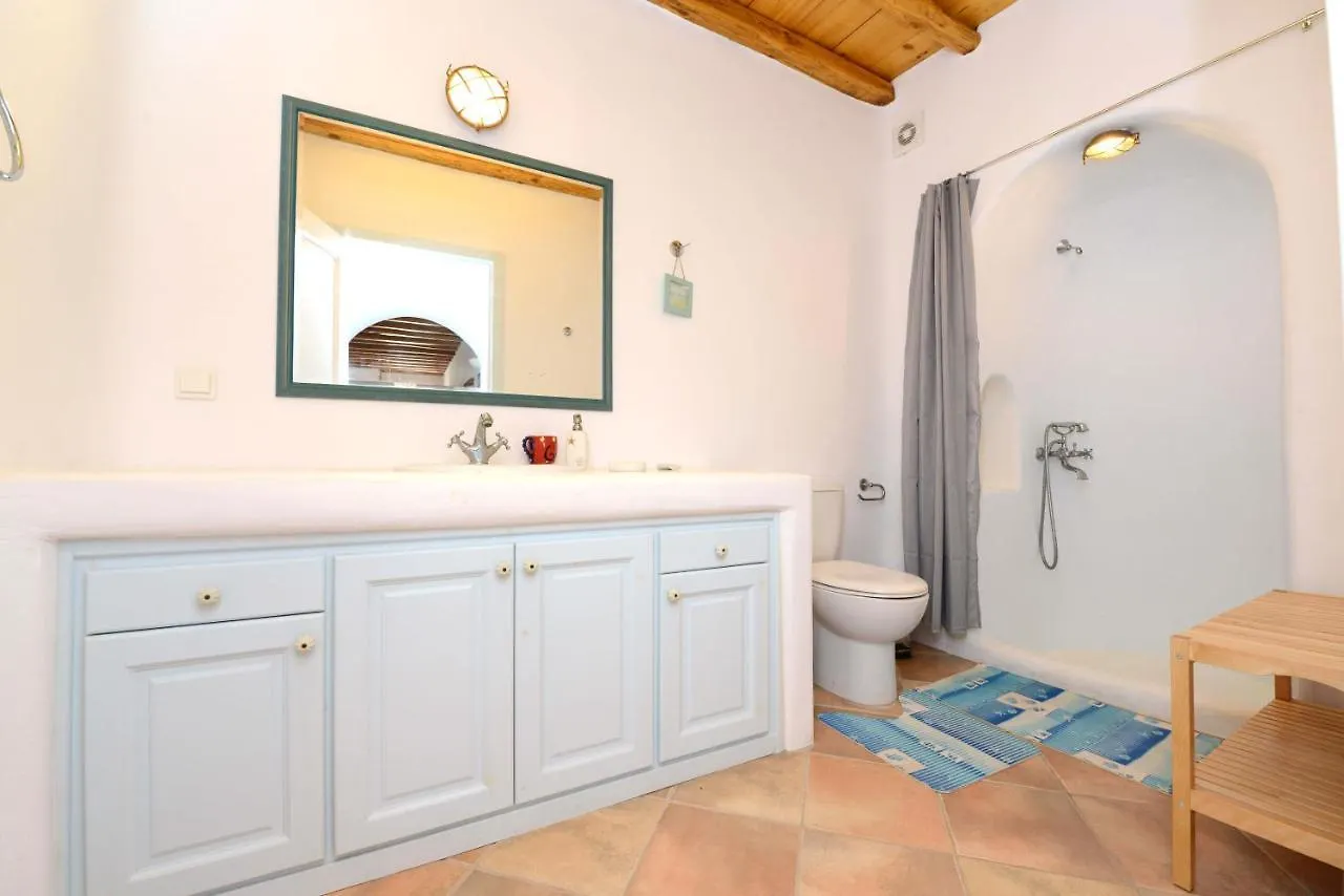 Authentic Seaview Luxury Pool Villa - Agrari Beach Mykonos Town ギリシャ