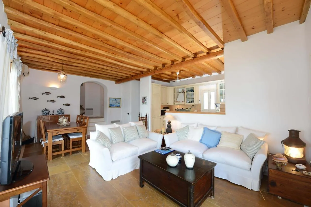 Mykonos Town Authentic Seaview Luxury Pool Villa - Agrari Beach 0*, Mykonos Town יוון